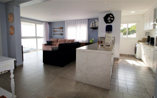 1080   Apartamento Com Vista Para O Mar Em Bombinhas