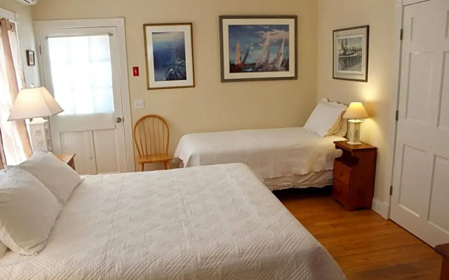 West Tisbury Inn