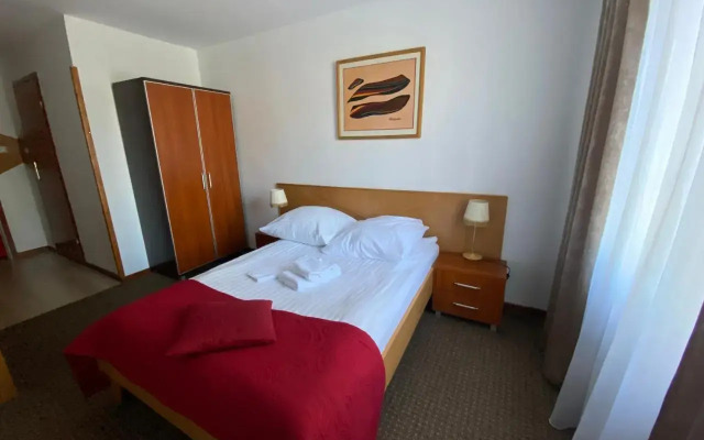 Obiekt hotelarski "Czarny Rycerz"