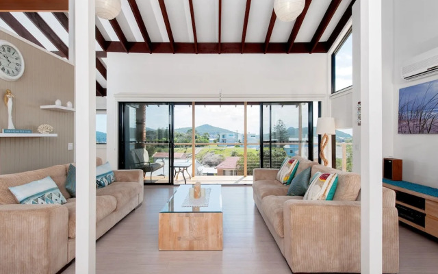 Fingal Heights, 53 Pacific Drive
