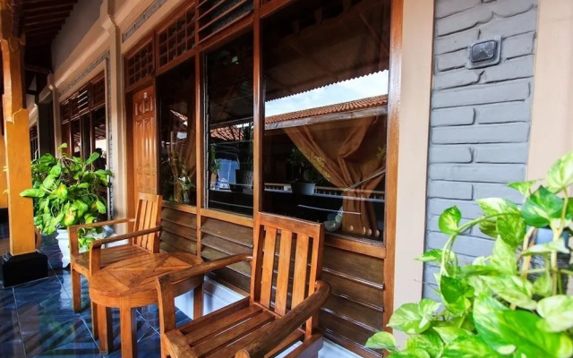 RaBaSTa Kuta Beach Inn