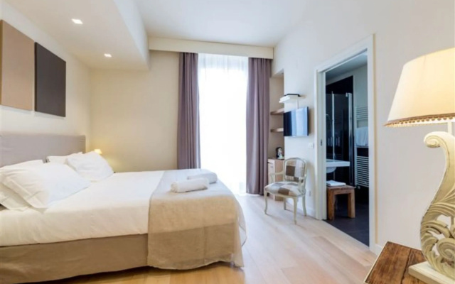 Hotel 900