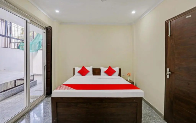 Flagship Unicorn Rooms Near Omaxe Celebration Mall