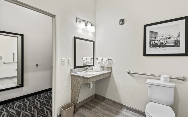 Cobblestone Hotel & Suites - Foley