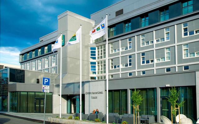 Quality Hotel Airport Vaernes вид на фасад