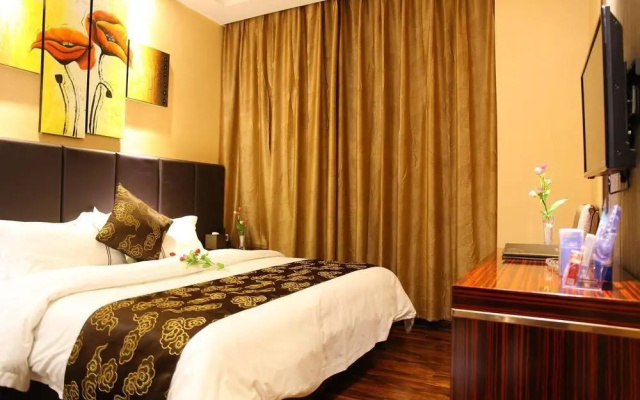 OmanTon Hotel