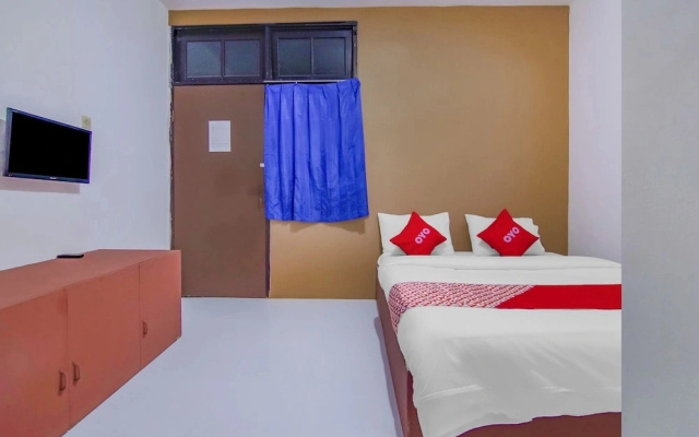 Oyo 89994 Kartini House