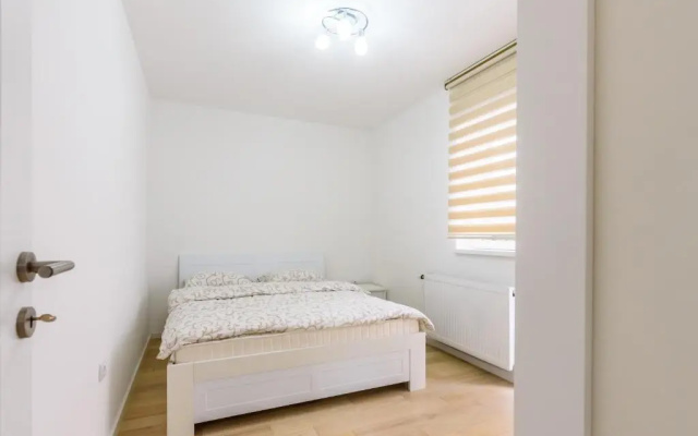 Apartmani “LAZAR” i “LENA”