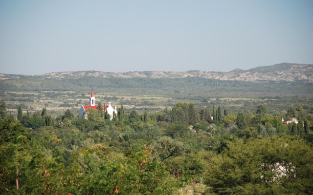 Las Cortaderas Cabañas de Tronco