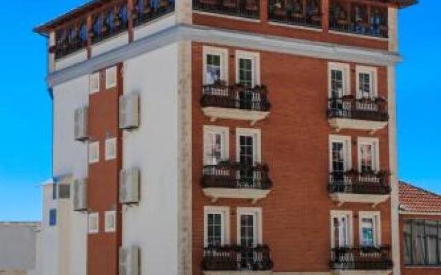 Отель Mervin Hotel Албания, Kruje - отзывы, цены и фото номеров - забронировать отель Mervin Hotel онлайн вид на фасад