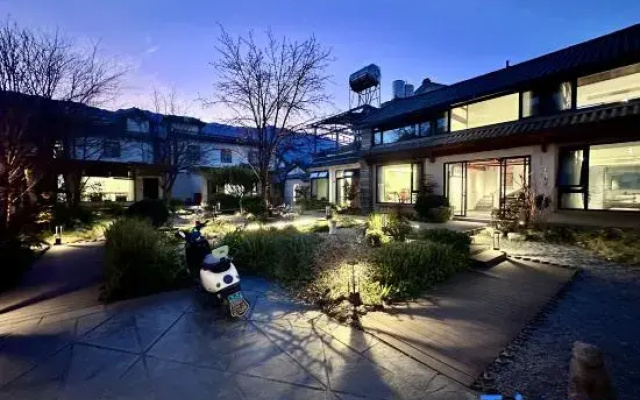Zhiyunjian Garden Resort