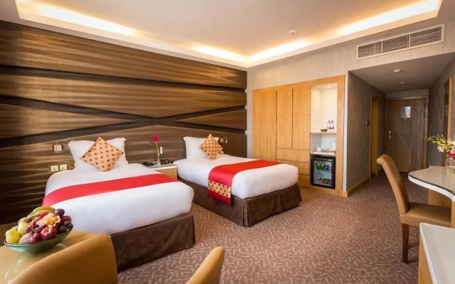 Al Safir Hotel