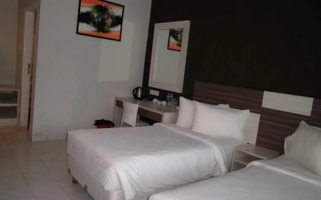 The Madeline Hotel