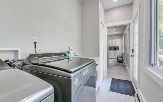 Charming Ticonderoga Home - Walk to Downtown!