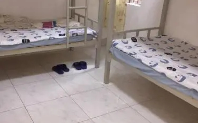 Shenzhen B104 Hostel
