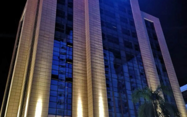 Shatou Hairun Hotel