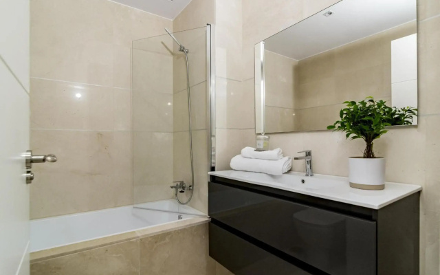 Dja- Modern 2 Bedroom Apartment Close to Beach