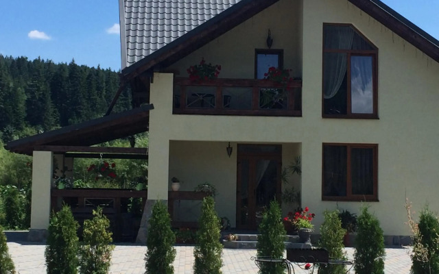 VIP House