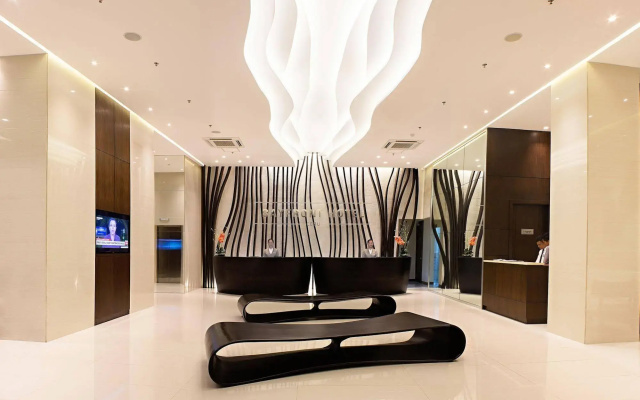 Bayfront Hotel Cebu - North Reclamation