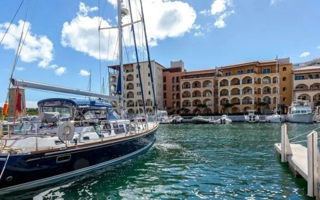 Marina 360