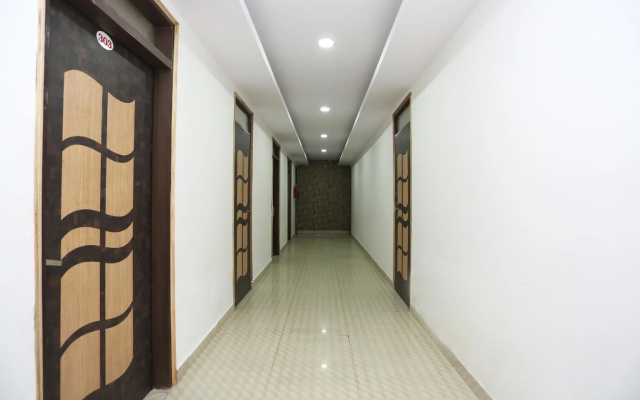 OYO 30107 Hotel Black Stone