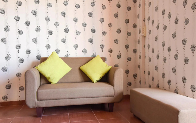 RedDoorz near Terminal A Adisucipto Airport