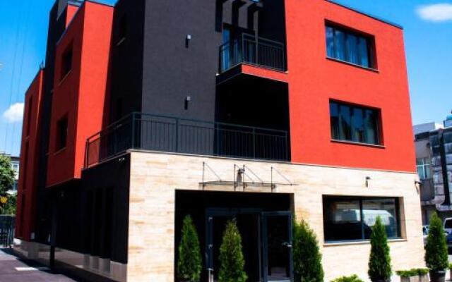 Calipso Hotel вид на фасад