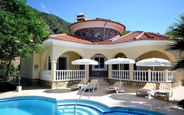 Villa Tophill