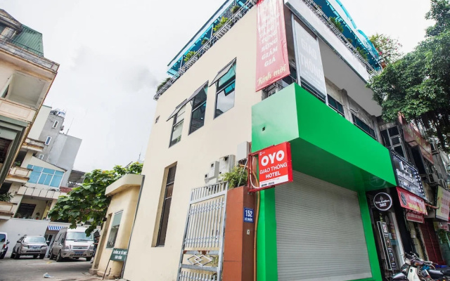 Giao Thong Hotel by OYO Rooms