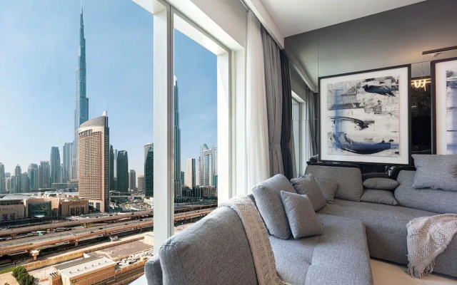 Luxury 2BR Burj Khalifa View Dubai Mall