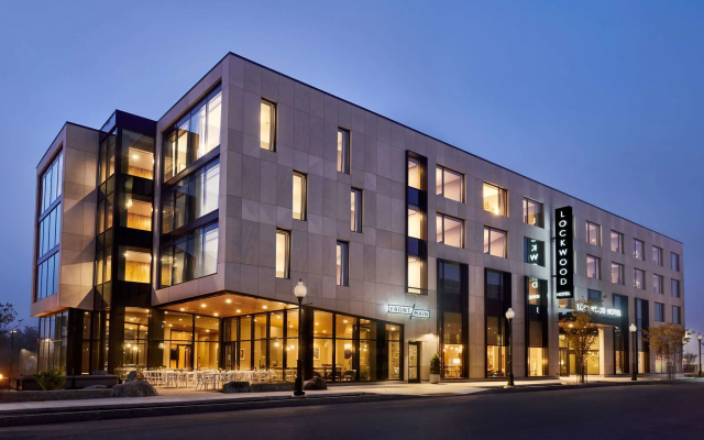 Lockwood Hotel