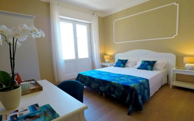 Colibri Prestige Rooms - Roman Ruins View