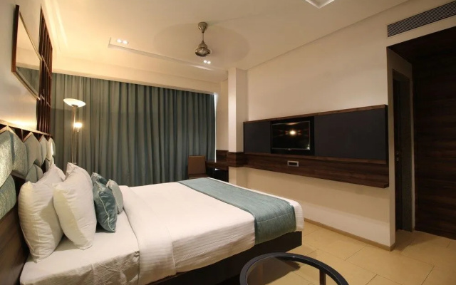 Hotel Maple IVY