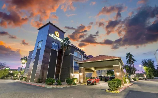 La Quinta Inn And Suites Phoenix I-10 West