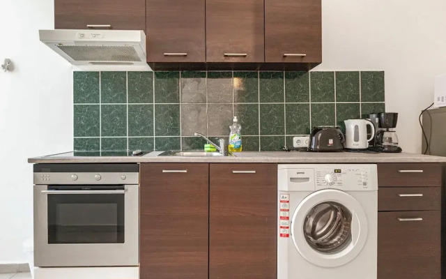 Modern 1 Bedroom Long Stay Apartment