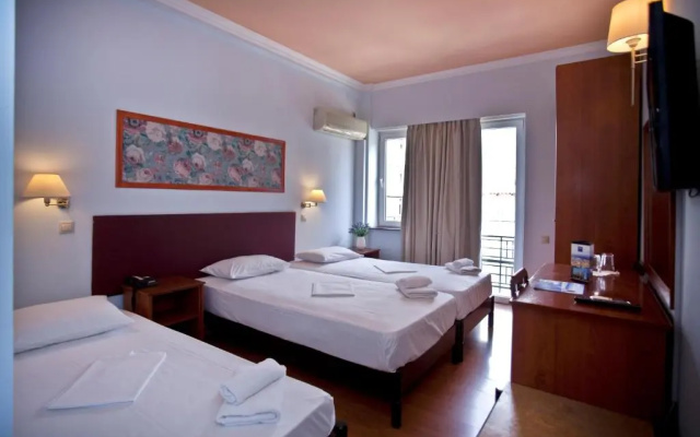 Grand Hotel Loutraki