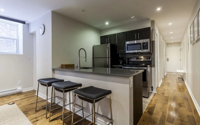 Modern 4Br in Milton Park