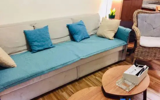 Qingyuan Shanshuitan Apartment
