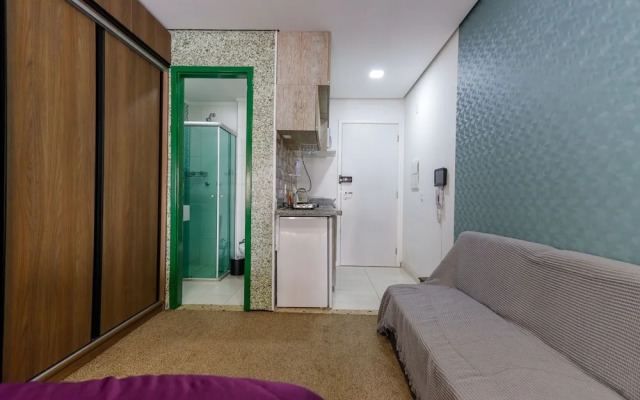 Studio c Piscina e Academia a 600m do Metr