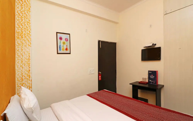 OYO 13046 The City Hospitality