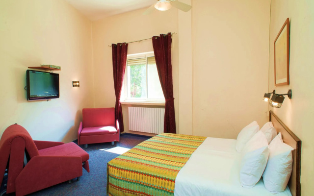 Jrose Hotel