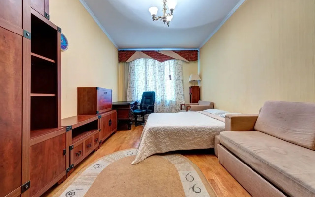 Apartments on Klovs'kyi