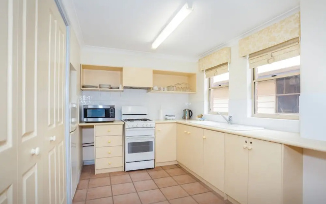 Banksia at Middleton
