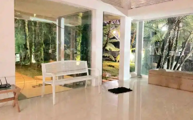 Guest House Studio Living