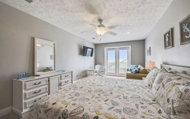 Beach Haven by Book That Condo