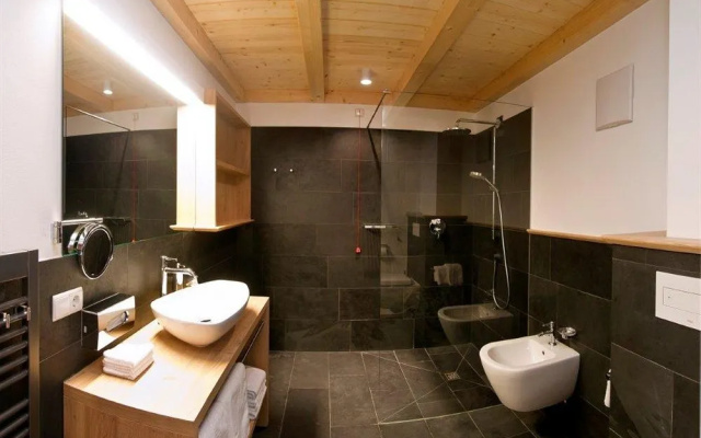 Zin Senfter Residence