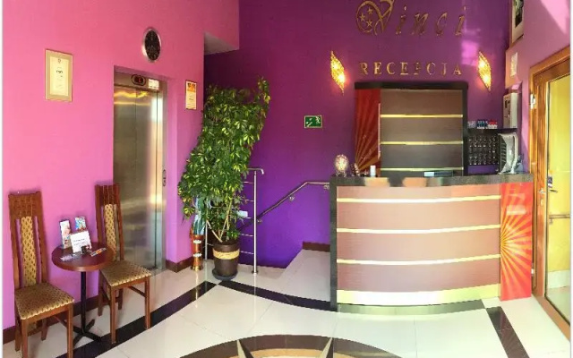 Hotel Vinci Airport