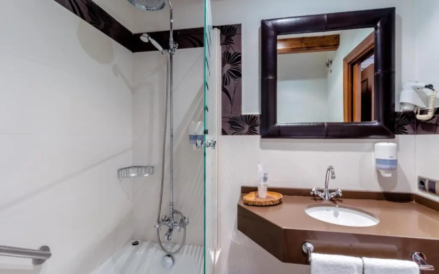 Hotel Flor de Neu
