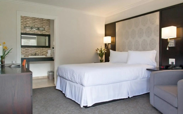 Park Pointe Hotel