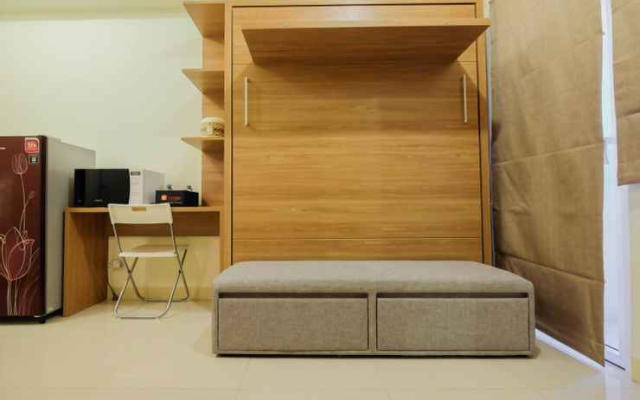 Modern Studio at Green Pramuka City Apartment